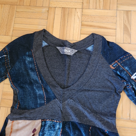 DESIGUAL Rare Find Mini Dress Size S - Picture 3 of 4